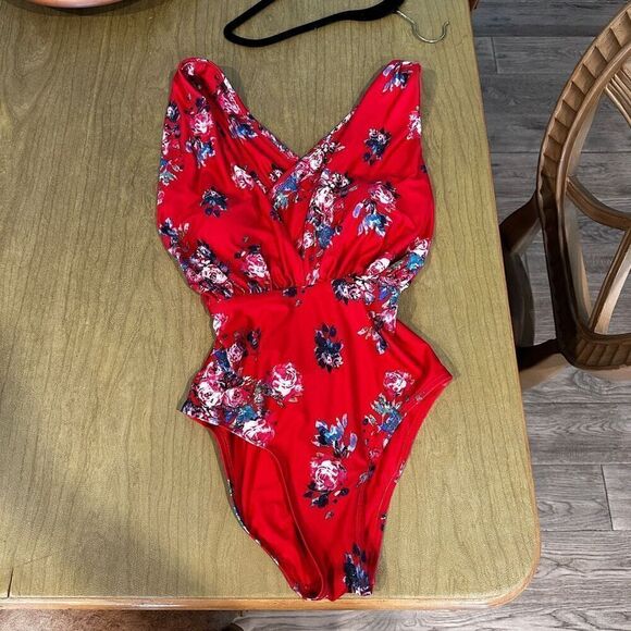 ModCloth The Lauren Cross Back Swimsuit Medium - Picture 3 of 7